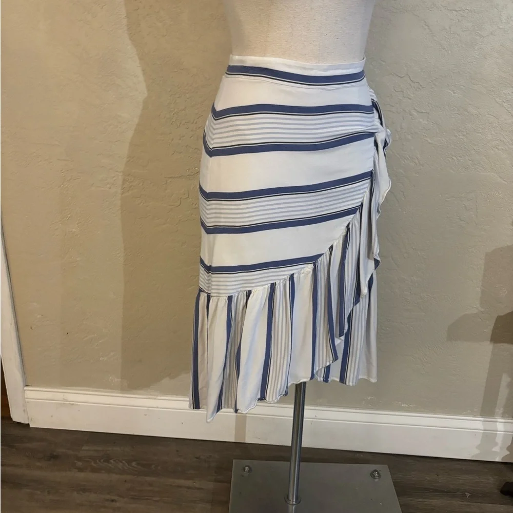 Ann Taylor Loft Striped Blue and White Ruffle Wrap Skirt Sz 0